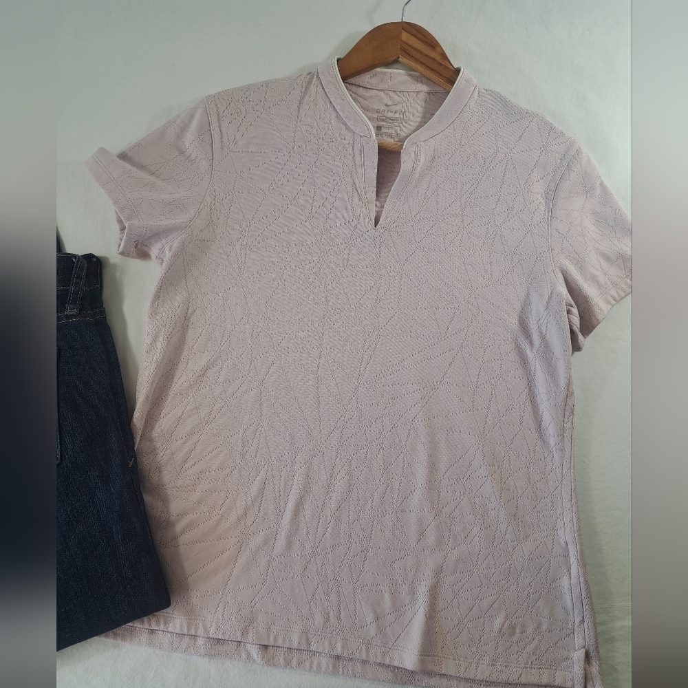 NIKE Dri Fit standard fit Mandarin collar muted purple-ish pink LARGE